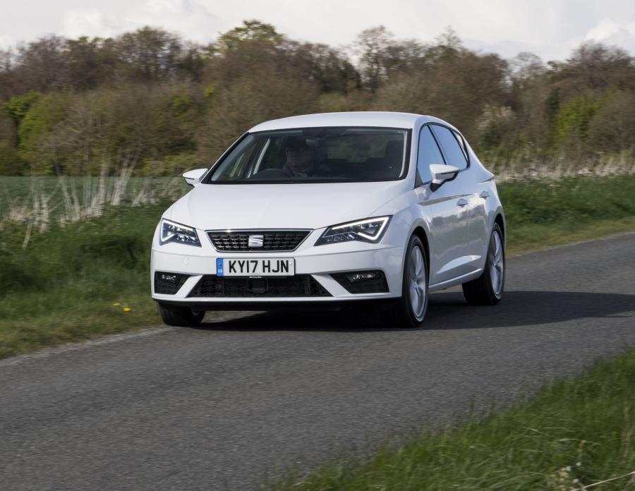  Seat Leon 2017 года  (UK) (фото 23 из 31)